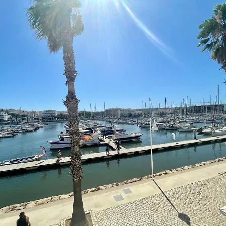 Marina Ii, Junto à água Da Premiada Marina De Apartamento