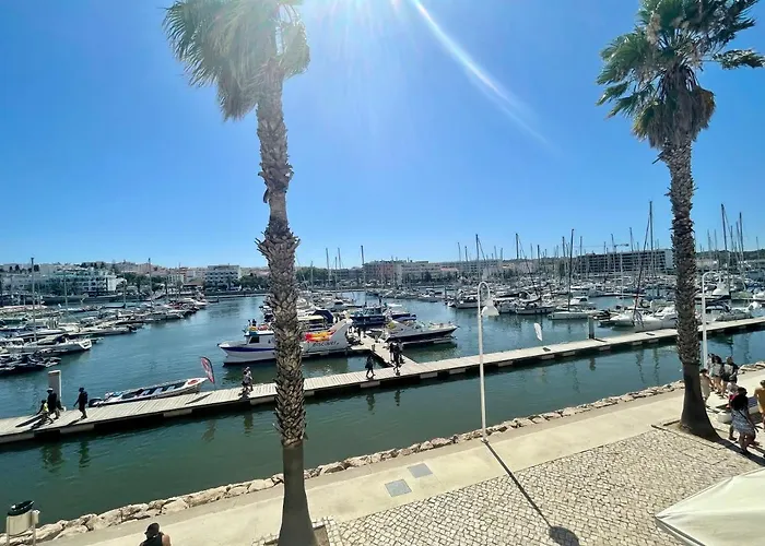 Marina Ii, Junto A Agua Da Premiada Marina De Apartment