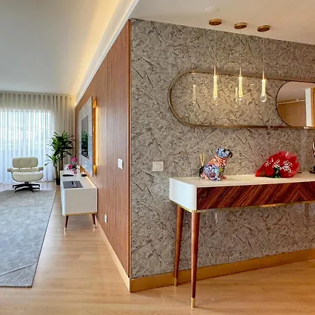 Appartement Marina Ii, Junto A Agua Da Premiada Marina De Lagos