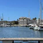 Apartment Marina Ii, Junto A Agua Da Premiada Marina De Lagos